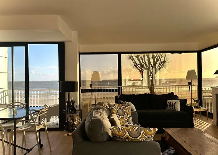 Appartement 3 Pieces Renove Face Mer - 4 Personnes La Baule - Fr-1-245-211